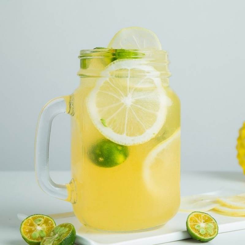 Lemon concentrated juice application
